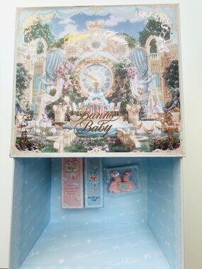 3939 FLOWER KNOWS MAKEUP BUNDLE SET WITH GIFT BOX INCLUDED